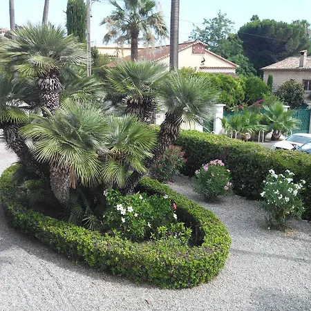 Winter Palace Cannes